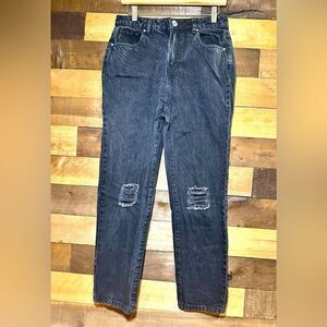 BooHoo Womens High Waist Mom Jeans - Size 8        